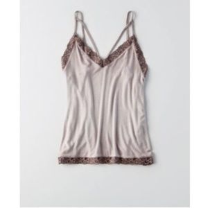 Soft and sexy American Eagle tank